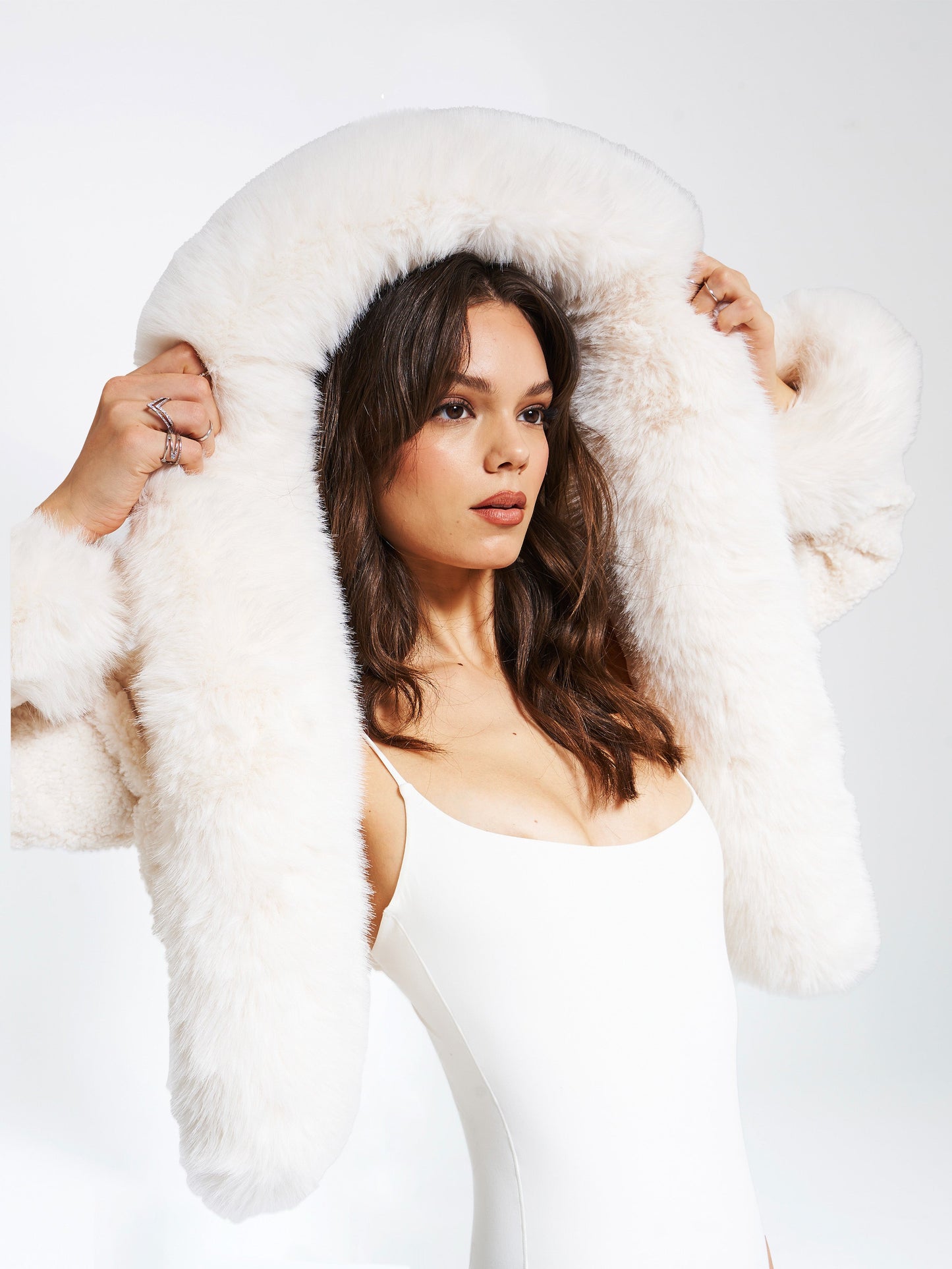 Glamaura™- Cropped Faux Fur Jacket